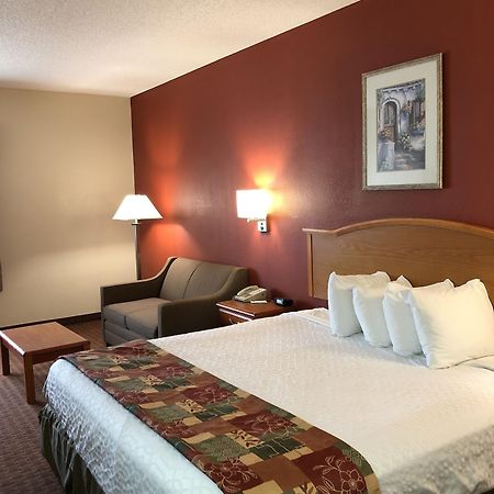 Millennium Inn Ellisville Exteriör bild